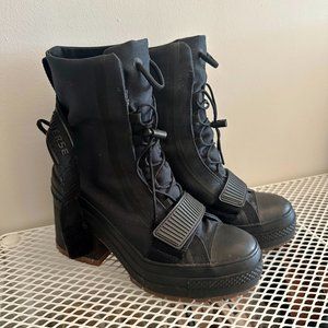 Converse Platform Boot